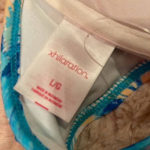 Size L multi-colored swimsuit top - Picture 6 of 8